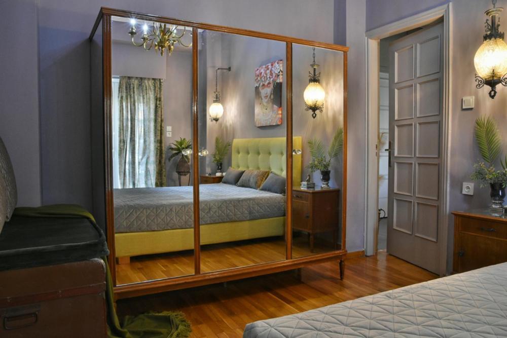 Pepromeno Luxury Apartment In The City Center Каламата Екстериор снимка